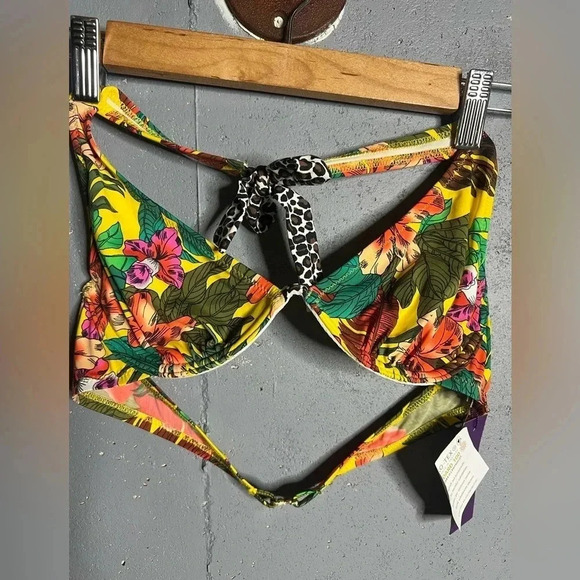 Lascana NWT Brazil Tropical Underwire Bikini Top size US34 B - Picture 1 of 8